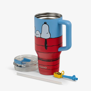 Peanuts - Snoopy's Doghouse 32 Oz Travel Mug by Igloo Coolers