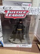 Justice League - BATMAN Standing Diorama Character Figure by Schleich