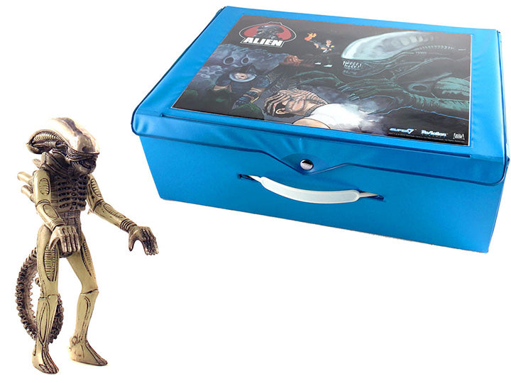 Alien -  Alien Carry Case with Exclusive Big Chap Retro Reaction 3 3/4" Action Figure by Super 7