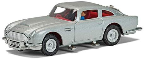 Corgi James Bond 007 50th Anniversary DB5 Thunderball Aston Martin Vehicle