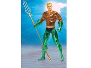 Figura de coleccionista de lujo Aquaman de 13 pulgadas de Diamond Comic Distributors