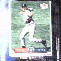 New York Yankees 2002 MLB Diecast escala 1:55 Chrysler Howler con Derek Jeter Fleer Ultra Card Baseball Collectible