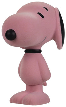 Dark Horse Deluxe Snoopy Strawberry Ice Flocked Vinyl Figure, 5.5"