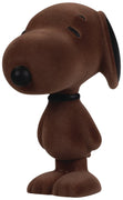 Dark Horse Deluxe Snoopy Cinnamon Flocked Figura de vinilo, 5.5"