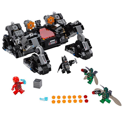 LEGO Super Heroes 76086 Ataque del túnel Knightcrawler (622 piezas)