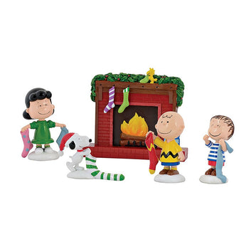 Department 56 Peanuts Stockings Were Hung Set Figurines
