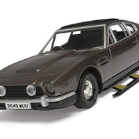Corgi CC04804 James Bond Aston Martin V8 Vantage Volante The Living Daylights Timothy Dalton